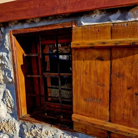 Country house -guest House -ramonda Serbika