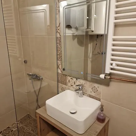 Casa di campagna Ramonda Serbica- Peaceful Retreat In Sicevo Gorge *