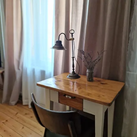 -guest House -ramonda Serbika